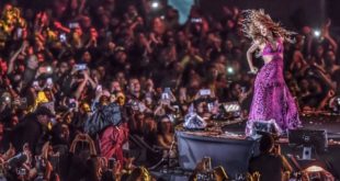 Monumental concierto de Shakira ante 50 mil espectadores en México