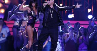 Daddy Yankee elevado al club de los Premios Billboard Salón de la Fama. El rey del reguetón Daddy Yankee cantará su nuevo éxito, "Métele al perreo", durante la gala de los Premios Billboard de la Música Latina