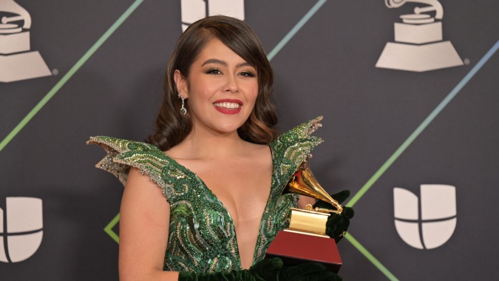 Latin Grammy: Juliana Velásquez es la mejor nueva artista